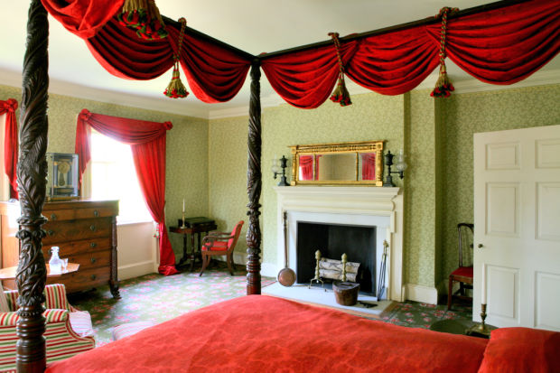 burrs bed copy.jpg
